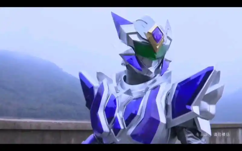 酷雷伏元素化闪现救场 紫水晶炸裂!埋葬堕落的力量!