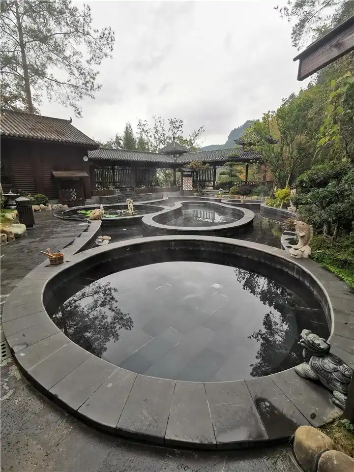 石阡温泉(赵林摄) (1).jpg