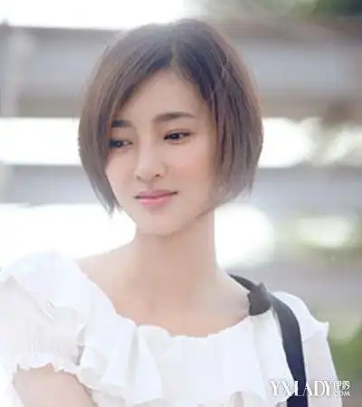 短发无刘海女图片介绍让你清爽俏丽又精神