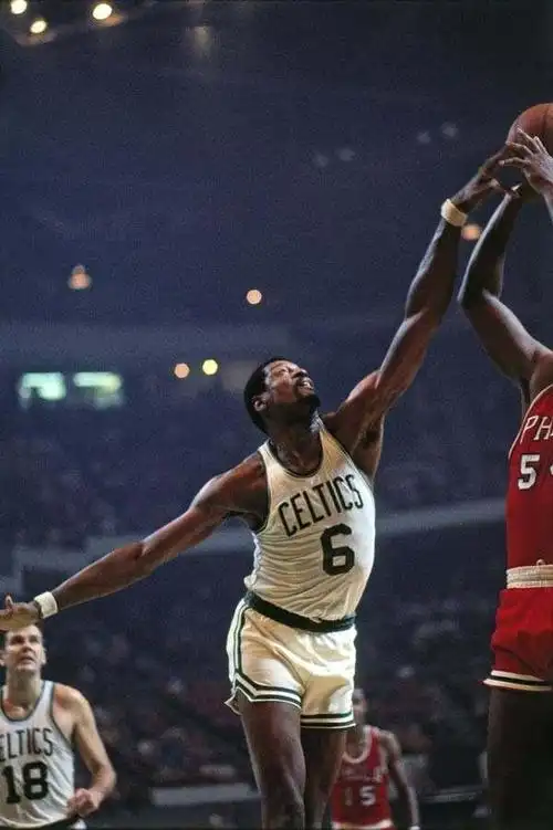 传奇巨星比尔拉塞尔去世