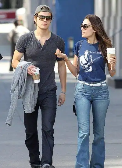 "吸血鬼"保罗·韦斯利与妻子离婚 已恋上狼女