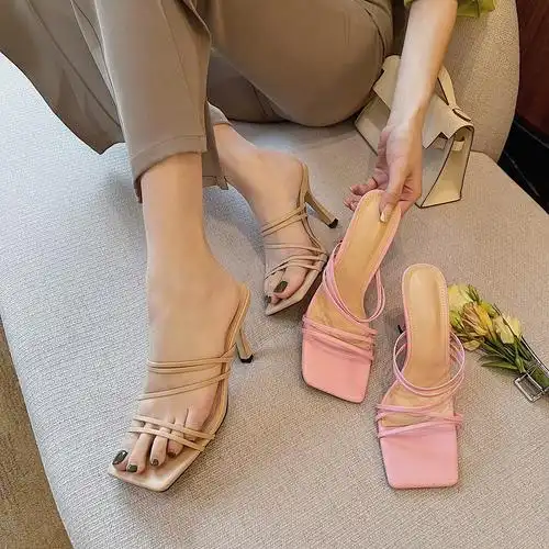 罗马脚趾凉鞋女