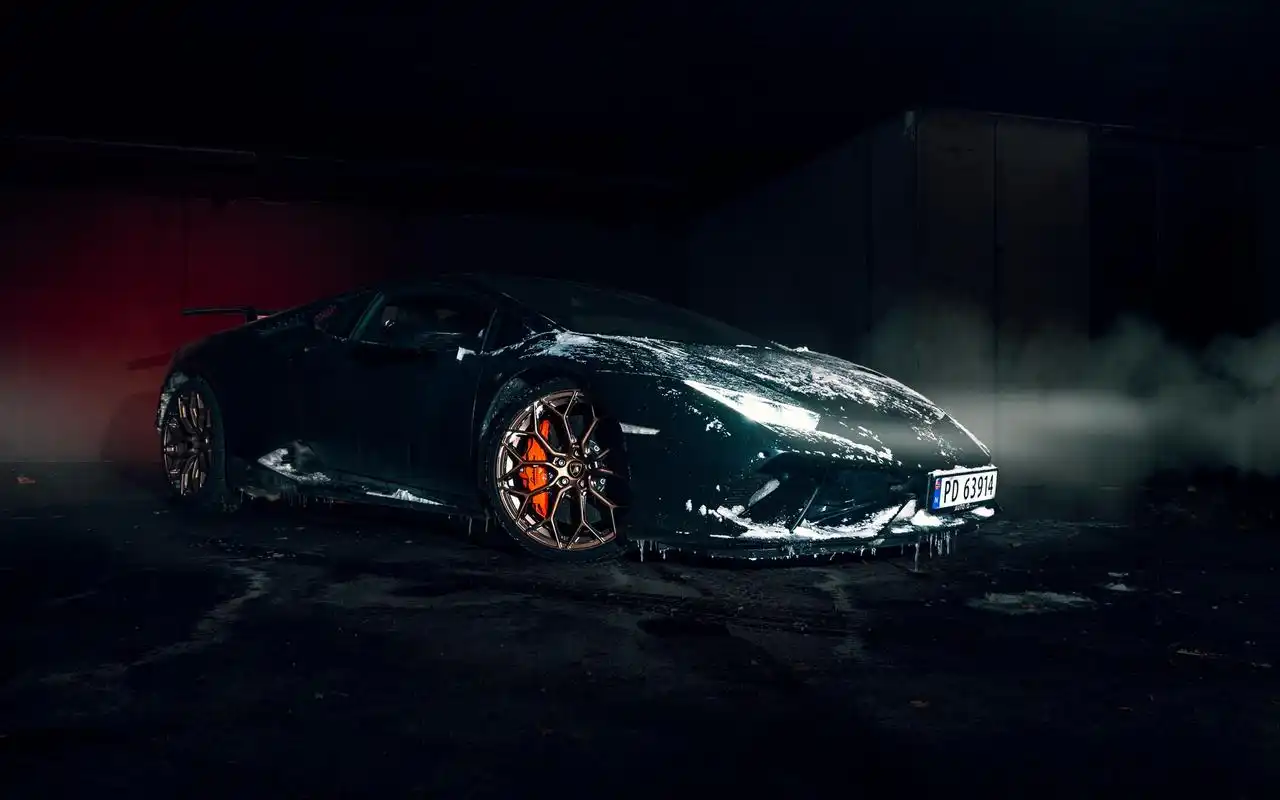 豪华酷炫跑车图片桌面壁纸