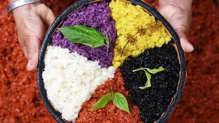 最美银饰之乡游九摆感受苗族风情