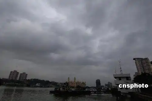 专家称台风珍珠路径怪异出现历史罕见急转弯