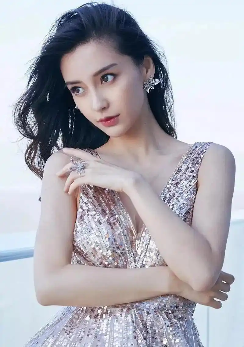 杨颖遭遇"滑铁卢",泰国评中国最美女演员落选,网友:我不反对