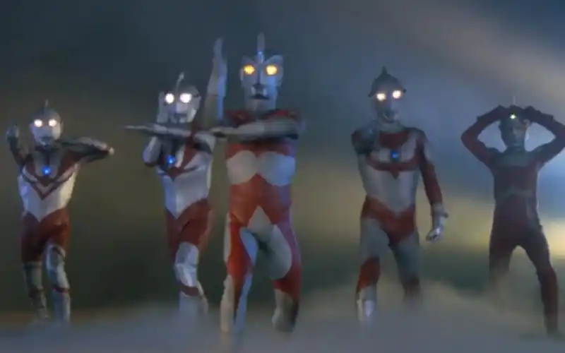 复音口琴艾斯奥特曼插曲辉煌奥特五兄弟附谱