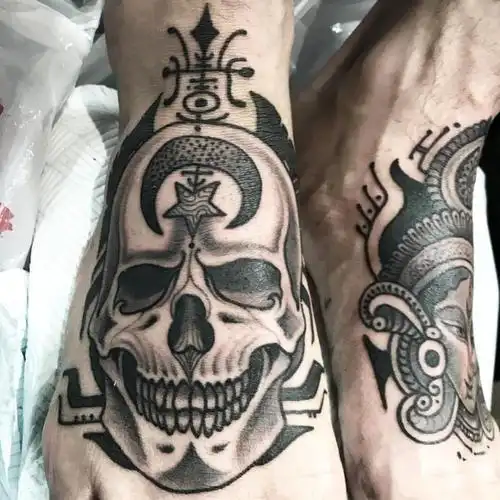 多款个性十足的黑色纹身图案(3/11)