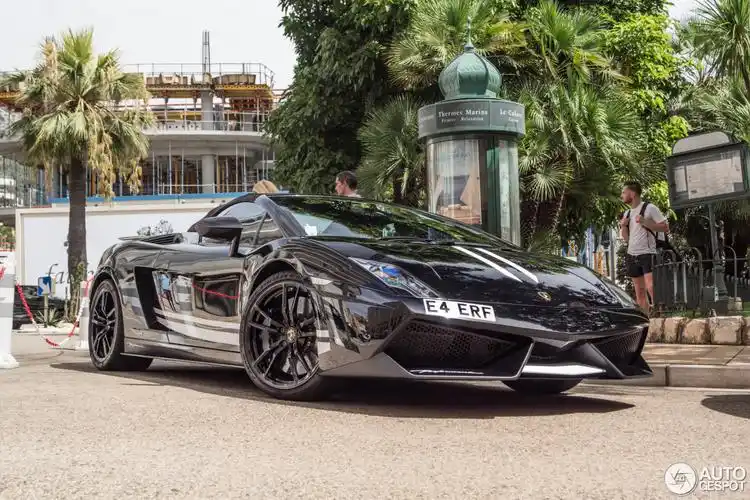 lamborghini gallardo lp570-4 spyder performante