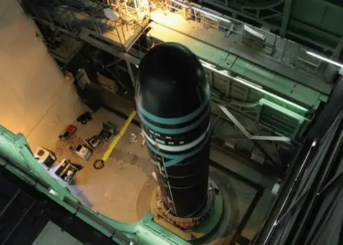 法国核重建进击的m51潜射导弹可威慑全球目标