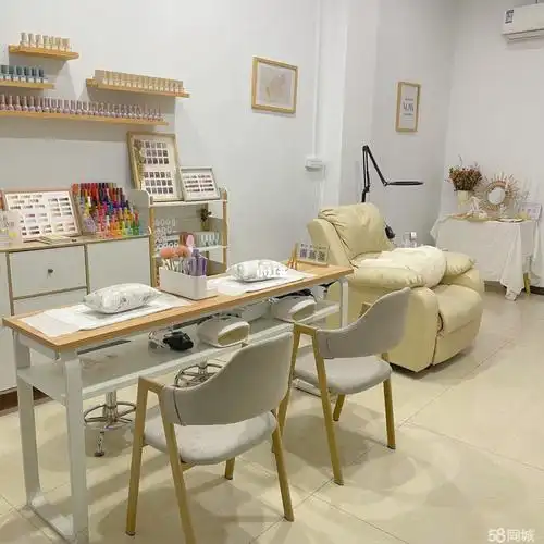 美甲美睫实体店转让