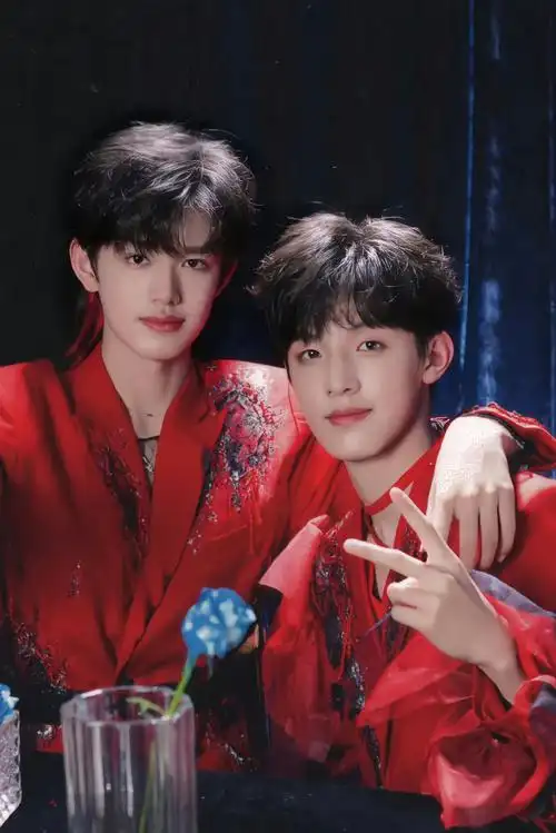 极禹 三代全能双top##极禹 双c出道