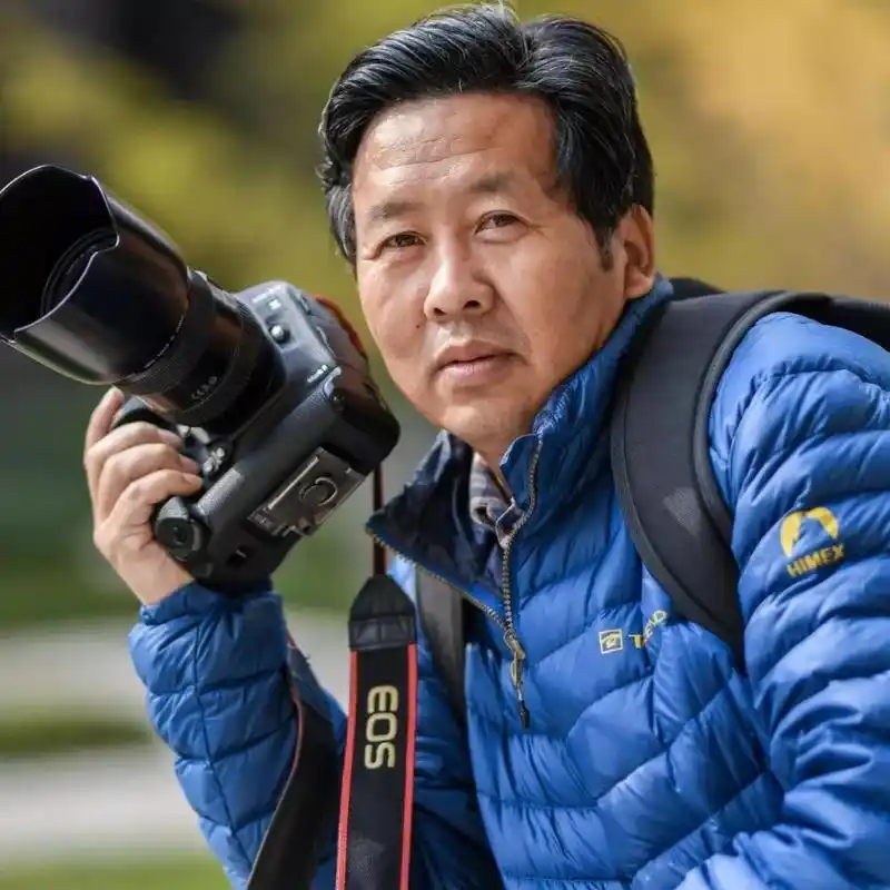 中国摄影报专访潍坊摄影师张景国照片被岁月赋予更深刻价值