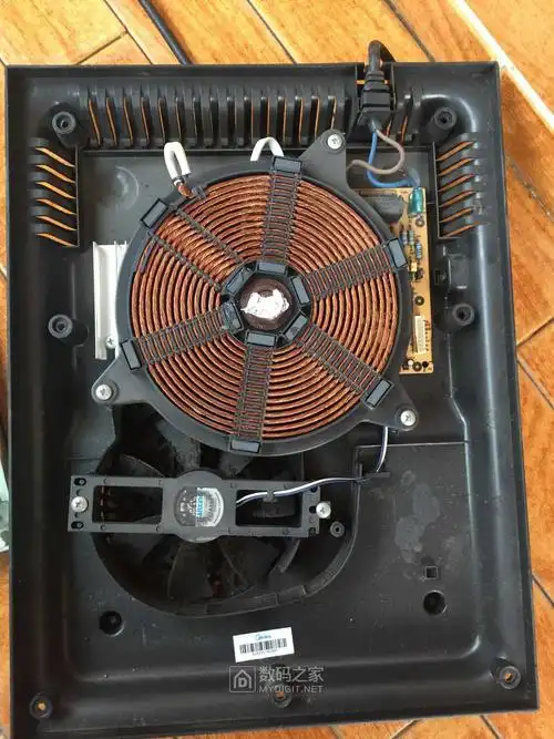 拆修一个美的电磁炉mideast2106