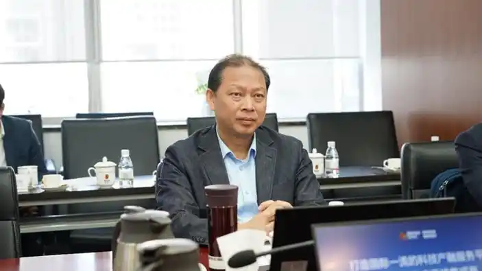 天津市副市长范少军一行调研启源芯动力