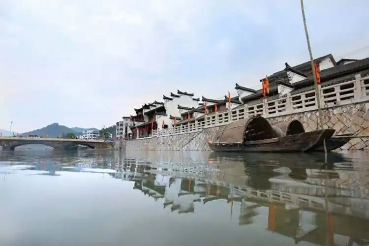 这就是龙游溪口村