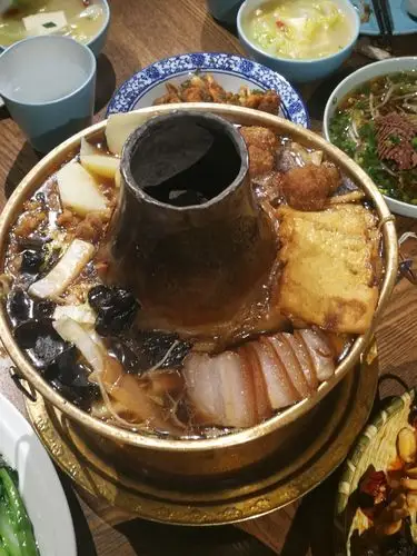 什锦火锅 98～138元 不等