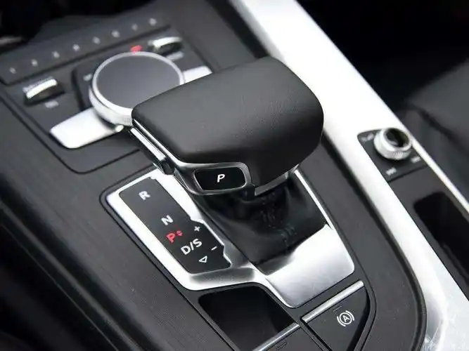 图解5种挂档方式 自动挡车档位介绍了解自动档汽车的挡情况,如图所示.