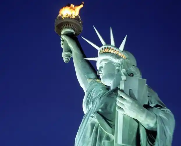 和平女神像的未来重塑