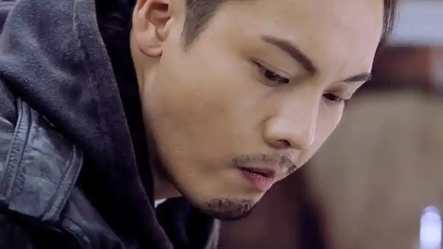 《橙红年代》～好稀饭  陈伟霆这个丸子头造型