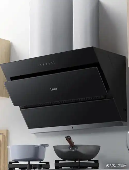 油烟机,虽说性能功能和高级型号有所区别,但是普通老百姓用用已经是