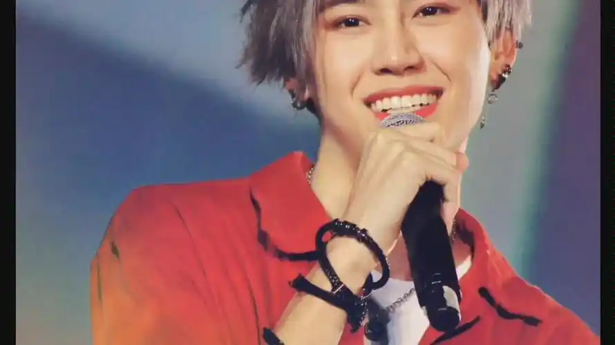 泰星bounprem,我还是爱哥哥多一点