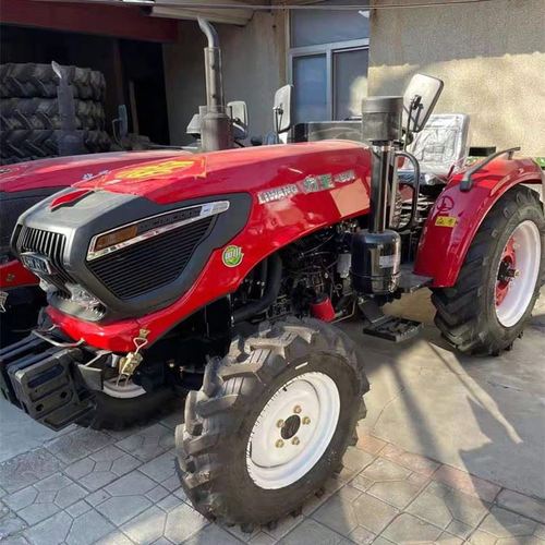 全新504四轮农用拖拉机平地板高配四驱车带挖机的四轮拖拉机