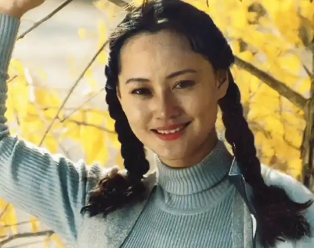 转身投入地产大亨怀抱,大宋佳真的太狠了_张学津_张楚楚_成为了