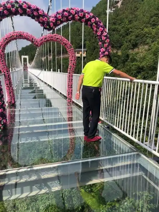 龙隐山景区为庆党100周年创安全生产环境全面开展隐患