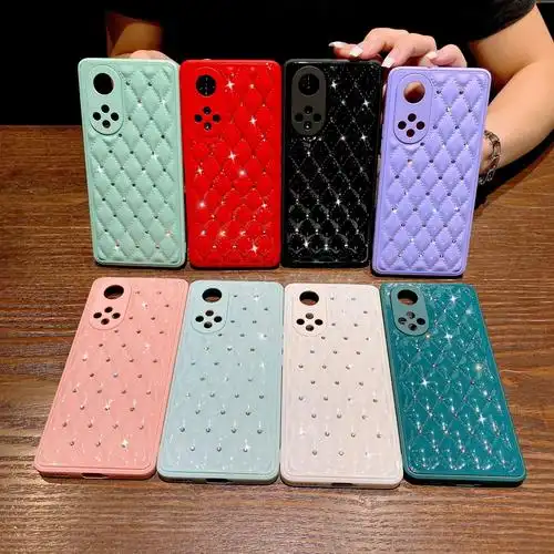 适用荣耀50小香风手机壳华为p50pro创意镶钻nova8全包镜头保护套