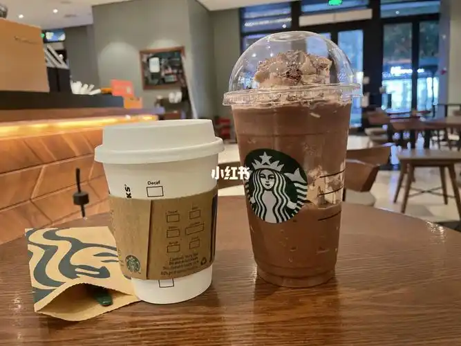 不会还真有人不知道凭准考证星巴克买一送一