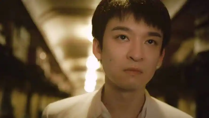 期待一下董子健接下来的作品吧,希望他的作品都可以早日和观众见面.