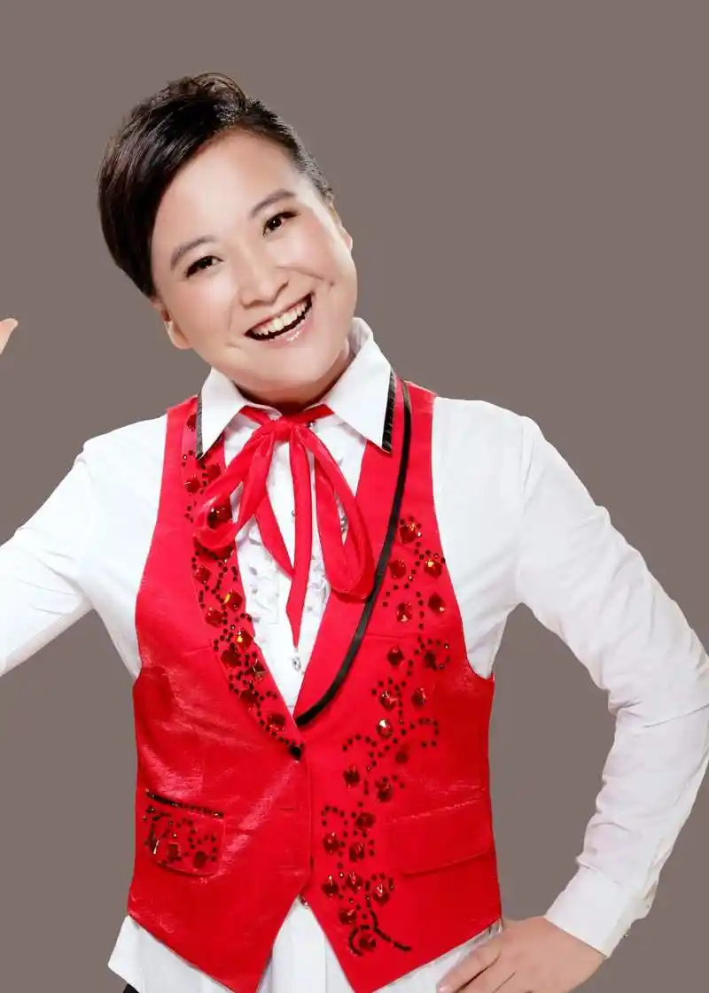 喜剧表演艺术家国家一级演员小品演员东北二人转教授,全国政协委员