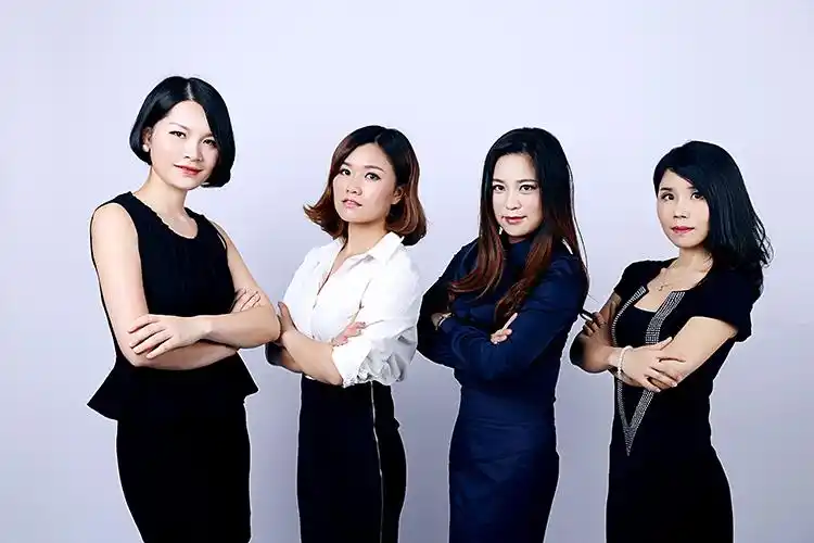 苏州团队_合伙人艺术照_香港赫金娜尔(国际)生物科技有限公司,,赫金娜