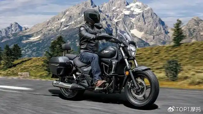 巡航之心不死宝马r12正式亮相单座很拿铁双座很巡航