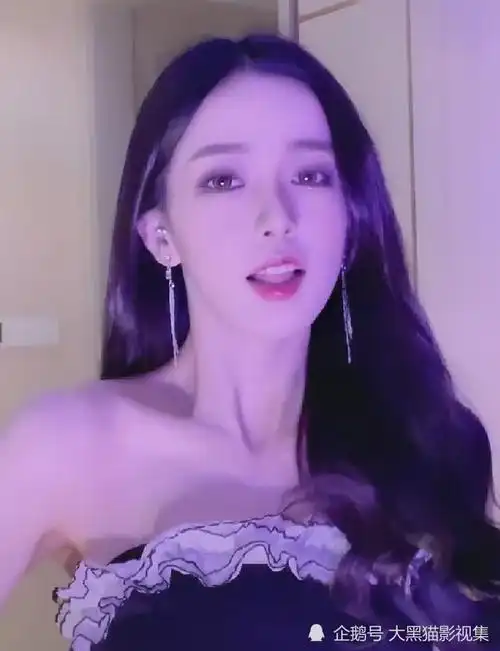 颜值网红迅猛龙再翻车近照小肚子凸起被嘲p图只p脸瘦脸不瘦身