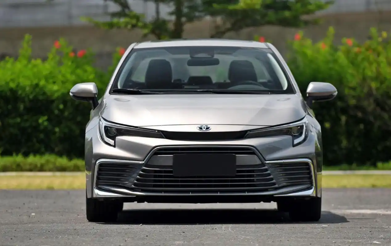 丰田凌尚智能电混双擎上市,起售14.98万元