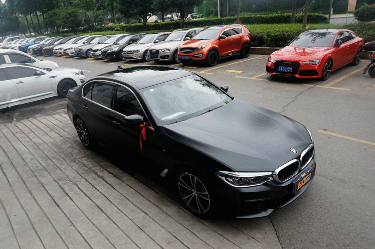 宝马5系改装黑武士 汽车贴膜电光金属黑 磨砂黑长沙汇格车研汽车改装