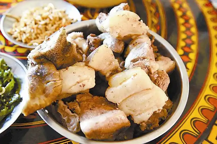彝家美食坨坨肉