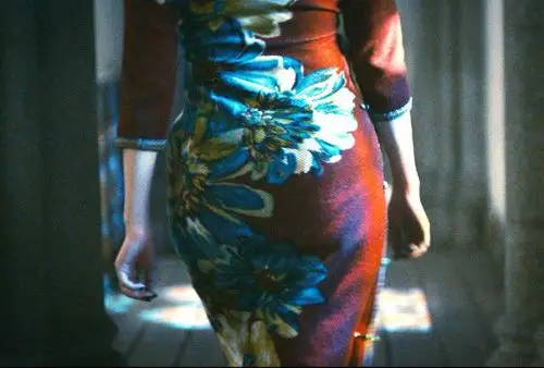 母亲总会不停告诫,走路不能扭屁股,知道为什么吗?