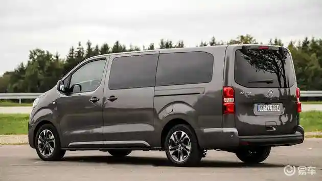 zafira在欧洲,从未离开人们的视线,现在,它不再是一款紧凑型面包车