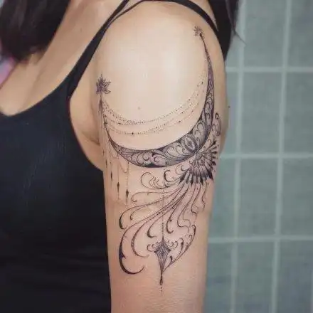 适合女生的性感蕾丝半臂纹身图案
