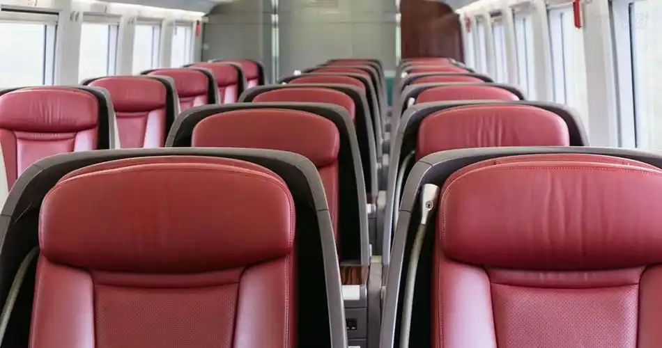 高铁商务座座椅