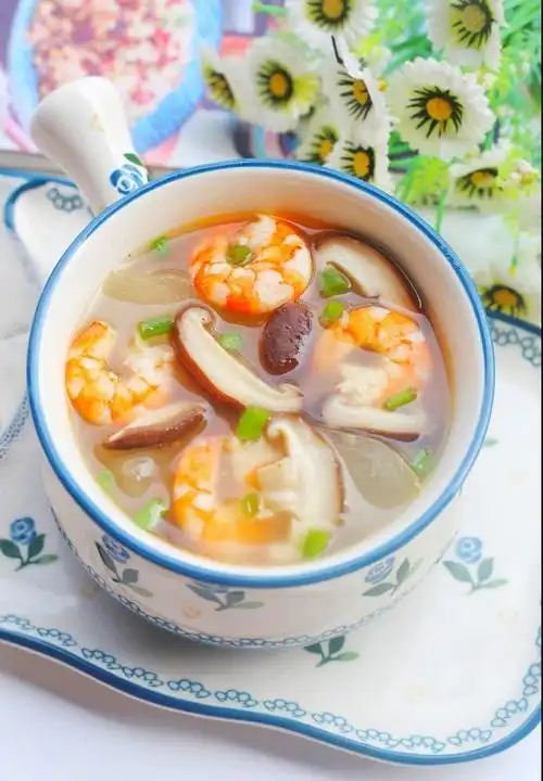 好喝不胖的冬瓜虾仁菌菇汤来啦