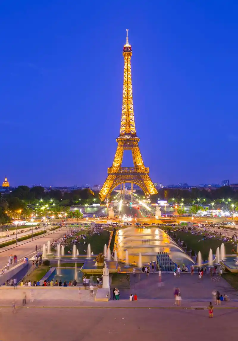 深圳世界之窗是一座集世界各地名胜古迹,文化风情和科技创新于一体的