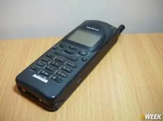 3,1996年:摩托罗拉startac 9800x