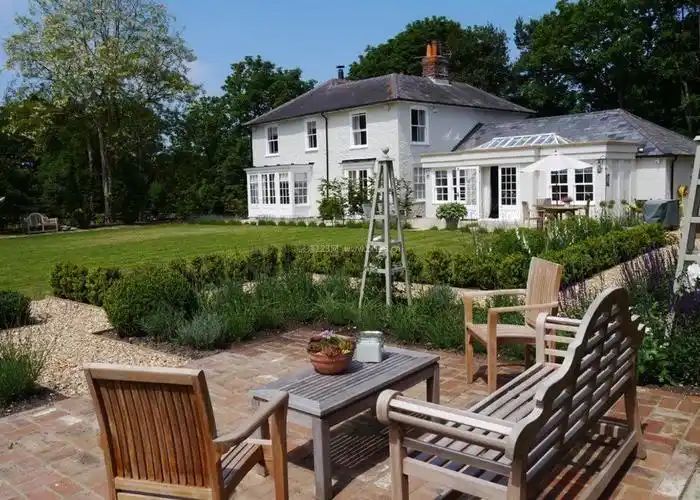 独栋别墅花园设计实景效果图