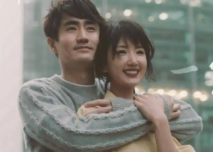 毛晓彤杨玏真没在一起?《三十而已》后再次合作,同居生活太甜蜜