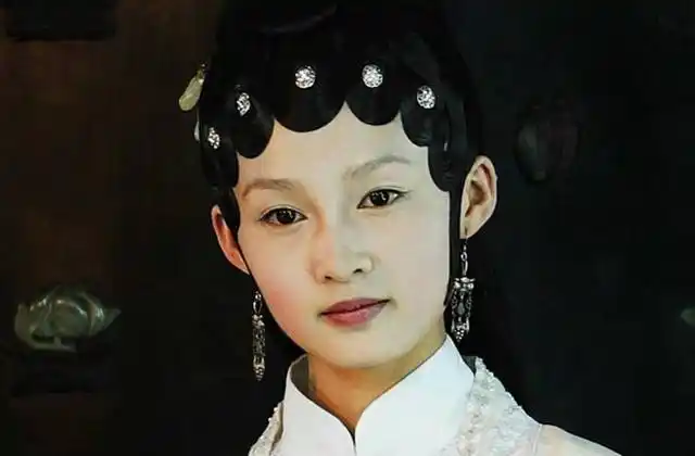 新版《红楼梦》薛宝钗剧照