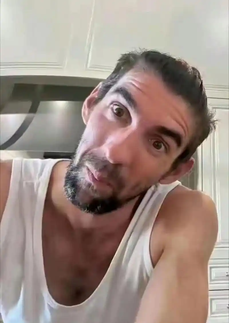 39岁菲尔普斯近况曝光,身材消瘦老态尽显,被质疑是兴奋剂后遗症